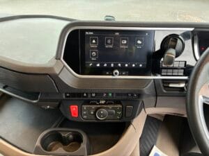 2022-xg-530-new-generation-6x2-midlift-unit-20260126_112254250_ios
