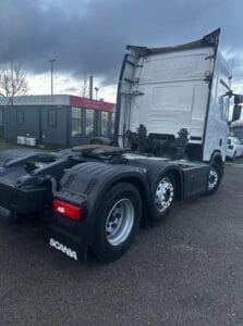2023-scania-r-series-pusher-mid-lift-4-2