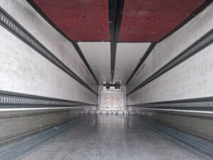 2019-schmitz-fridge-7