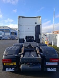 2021-daf-xf480-midlift-6x2-super-space-tractor-unit-746eac68-0176-4af4-8ae9-a96239e46ba8