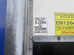 2018-montracon-tri-axle-curtain-side-img_2232