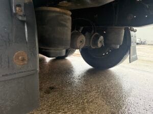 2017-lawrence-david-enxl-rated-pillarless-4-2m-curtainsider-trailer-img_2256