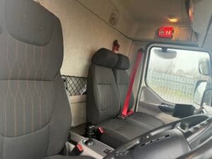 2022-daf-lf180-day-cab-img_2273