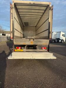 2019-daf-cf260-4x2-space-cab-box-rigid-img_5665-rotated