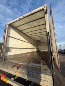 2019-daf-cf260-4x2-space-cab-box-rigid-img_5668-rotated