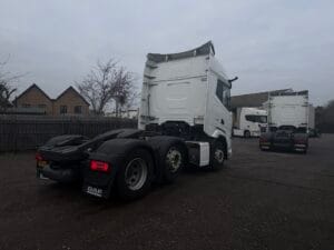 2022-72-plate-xf480-new-generation-6x2-midlift-unit-img_5838
