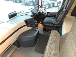 2022-72-mercedes-actros-2553-mid-lift-1000027277