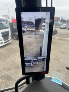 2022-daf-xf480-ngd-mid-lift-3bf1e96d-bceb-4629-b0a3-4bdc5f396e41