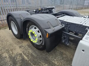 2021-daf-xf480-mid-lift-img-20260206-wa0310