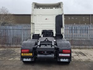 2021-daf-xf480-mid-lift-img-20260206-wa0323