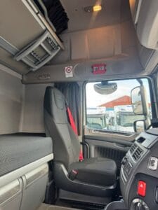 2022-daf-xf530-mid-lift-photo-2026-02-25-14-16-54-19