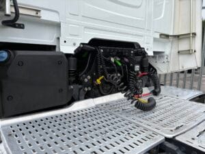 2023-daf-xf-480-new-generation-mid-lift-20260312_094620630_ios