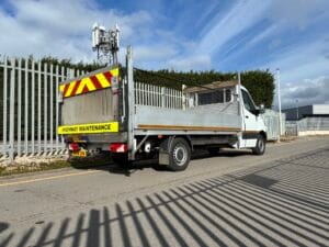 2022-72-mercedes-benz-sprinter-315-dropside-20260313_141538704_ios