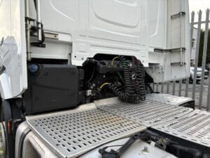 2023-72-daf-xf480-new-generation-midlift-20260331_073856051_ios