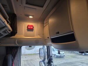 2022-72-daf-xf530-midlift-img-20260206-wa0367