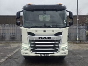 2024-74-daf-xd410-hookloader-img-20260305-wa0031
