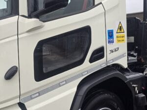 2024-74-daf-xd410-hookloader-img-20260305-wa0036