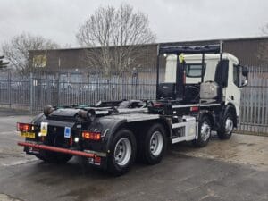 2024-74-daf-xd410-hookloader-img-20260305-wa0052
