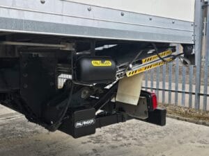2022-72-man-tgm-18-250-box-rigid-img-20260326-wa0065