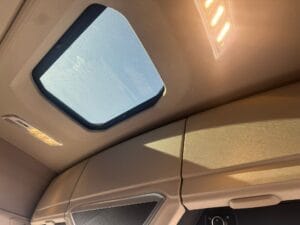 2022-daf-xg530-mid-lift-photo-2026-03-04-10-12-02-21