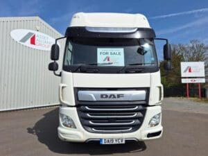 2019-daf-cf260-18t-box-rigid-1000047674