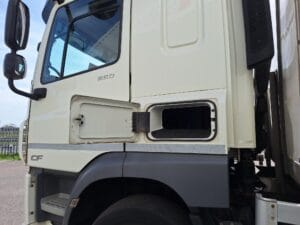 2019-daf-cf260-18t-box-rigid-1000047689
