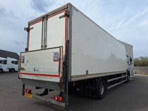 2019-daf-cf260-18t-box-rigid-1000047716