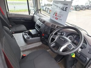 2019-daf-cf260-18t-box-rigid-1000047726