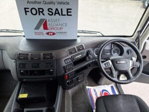 2019-daf-cf260-18t-box-rigid-1000047735