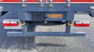 2022-tiger-tri-axle-pillarless-curtain-sided-trailer-1000047982