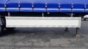 2022-tiger-tri-axle-pillarless-curtain-sided-trailer-1000048010