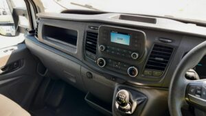 2023-72-ford-transit-350-ecoblue-luton-box-1000049129