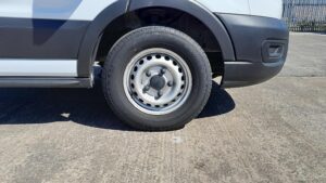 2023-72-ford-transit-350-ecoblue-luton-box-1000049149