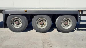 2021-schmitz-dual-temp-tri-axle-fridge-tailer-1000049790