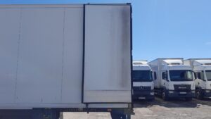 2021-schmitz-dual-temp-tri-axle-fridge-tailer-1000049795