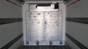 2021-schmitz-dual-temp-tri-axle-fridge-tailer-1000049803