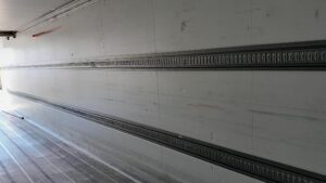 2021-schmitz-dual-temp-tri-axle-fridge-tailer-1000049807