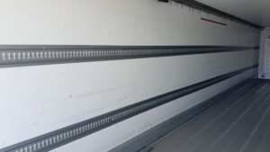 2021-schmitz-dual-temp-tri-axle-fridge-tailer-1000049808