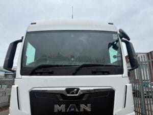 2022-72-man-tgm-18-250-box-tail-lift-rigid-20260401_074800802_ios
