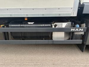 2022-72-man-tgm-18-250-box-tail-lift-rigid-20260401_074814353_ios