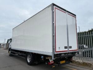2022-72-man-tgm-18-250-box-tail-lift-rigid-20260401_075538497_ios