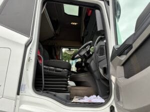 2023-73-daf-xf480-new-generation-midlift-20260401_140647210_ios
