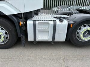 2023-daf-xf480-new-generation-midlift-20260401_142157675_ios