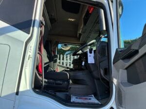 2023-daf-xf480-new-generation-midlift-20260407_080808414_ios
