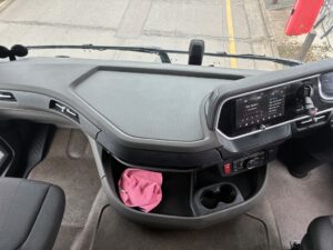 2023-daf-xf480-new-generation-midlift-20260417_100038169_ios