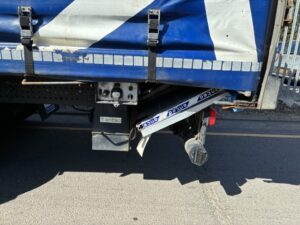 2023-72-mercedes-actros-1824-18t-curtain-sided-rigid-20260421_142834035_ios