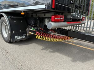 2024-74-daf-lf310-18-tonne-drawbar-box-with-vbg-coupling-20260507_131255096_ios