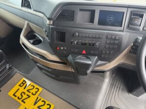 2023-man-tgx-26-510-midlift-lsz-21