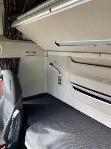 2021-71-daf-xf480-midlift-photo-2026-03-30-16-53-15-1
