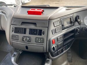 2021-71-daf-xf480-midlift-photo-2026-03-30-16-53-16